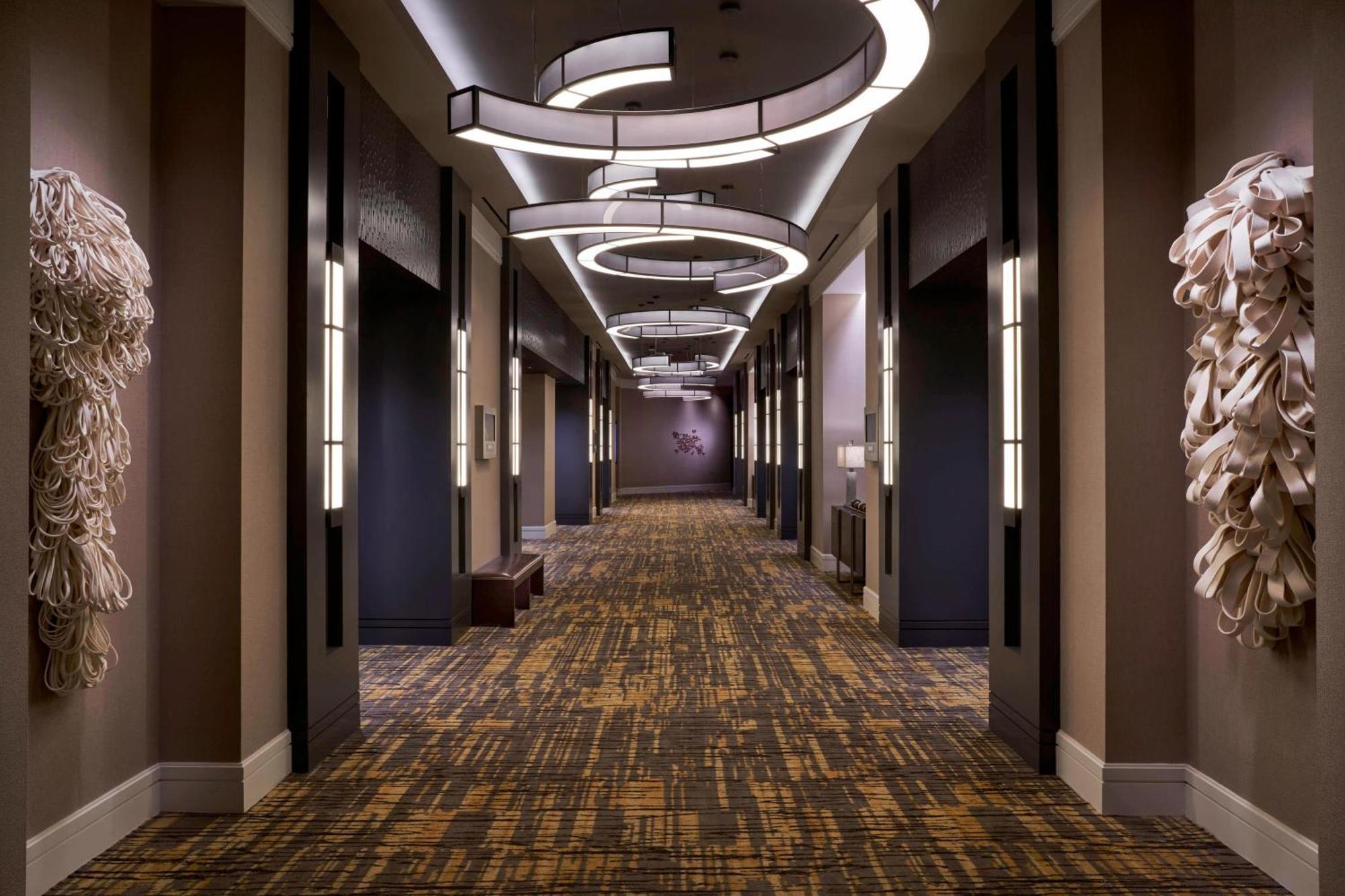 The Stateview Hotel, Autograph Collection Hotel Raleigh