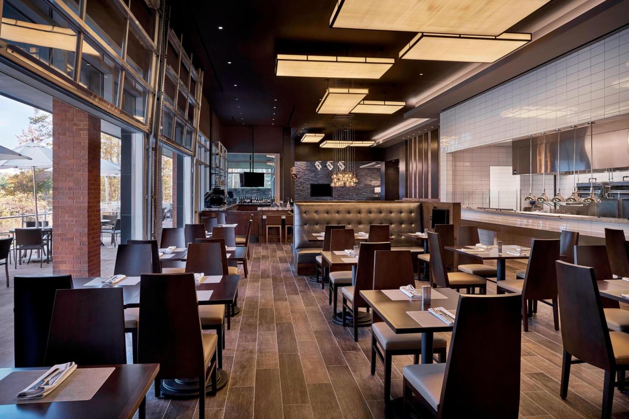 The Stateview Hotel, Autograph Collection 4*